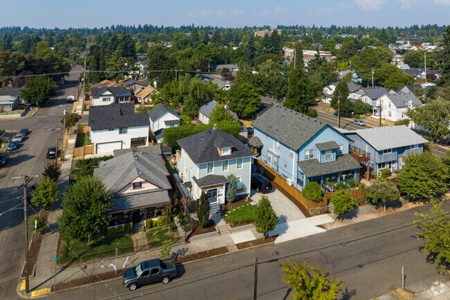 Historic homes fill the streets close to Downtown Vancouver in the Hough neighborhood.