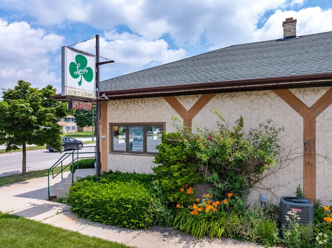 Danny Lynch's is a great place for local friends to gather in Biwers Woods.