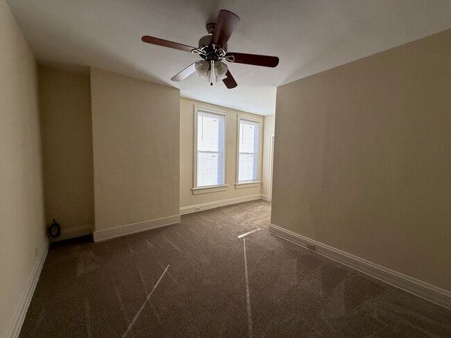 352 Shiloh St unit 2, Cincinnati, OH 45220 - photo 7