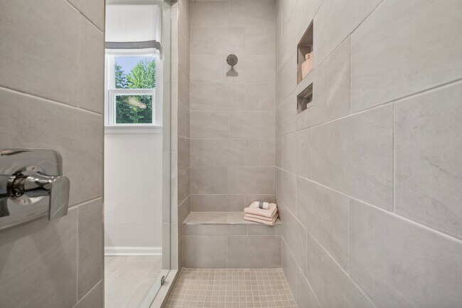 304 Silver Fleet Dr, Indian Trail, NC 28079 - photo 6