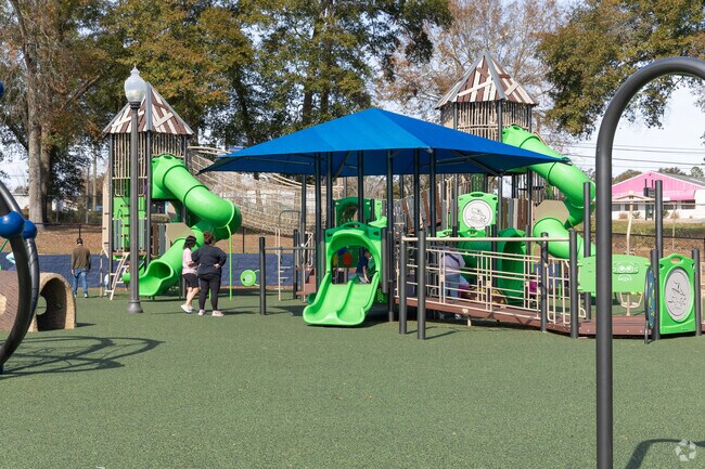A state-of-the-art children's playscape replaced the park's old in Crestview.