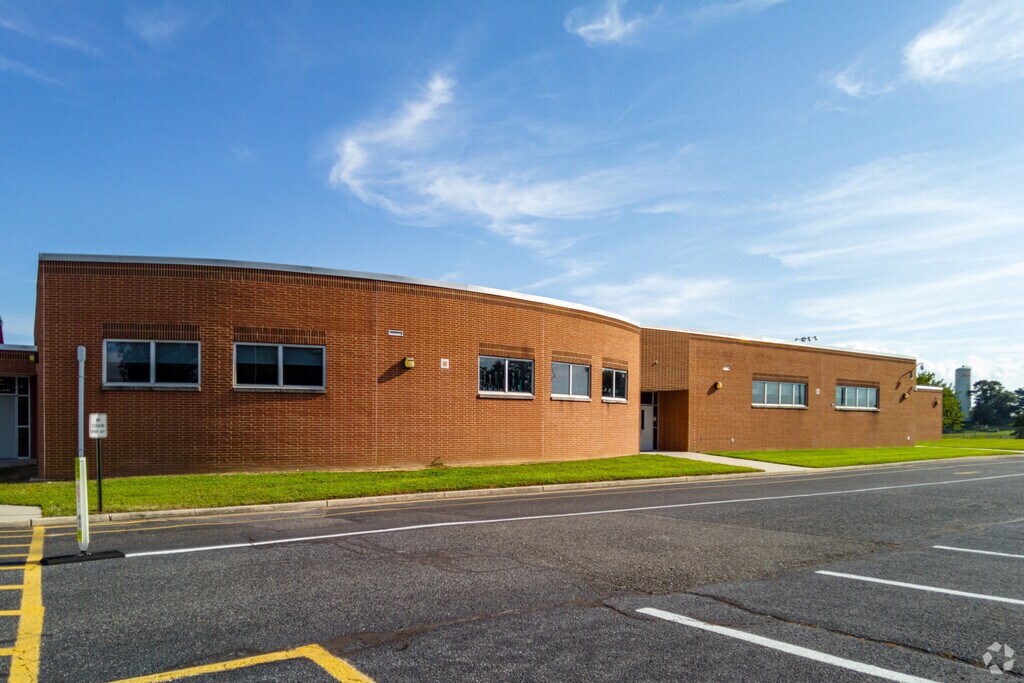 Students can attend Clearview Middle School located in Harrison Township,NJ.