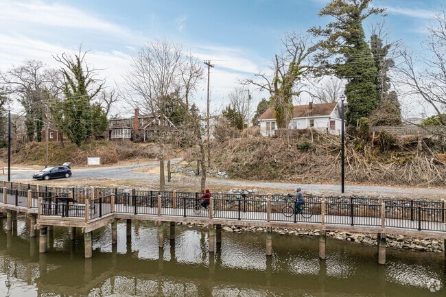 Whether walking, fishing, or bike riding, the Seaford Riverwalk at Seaford Riverwalk Park is a pleasant experience that shouldn’t be missed.