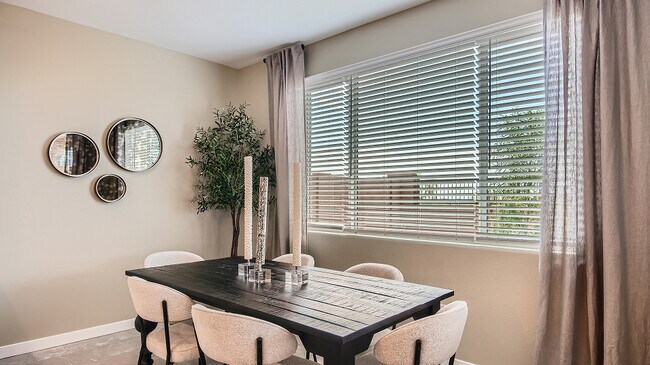 11981 W Calle Del Sol unit 36033293, Peoria, AZ 85383 - photo 7