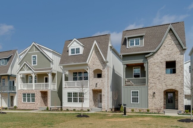 504 Edwin St, Nashville, TN 37207 - photo 2