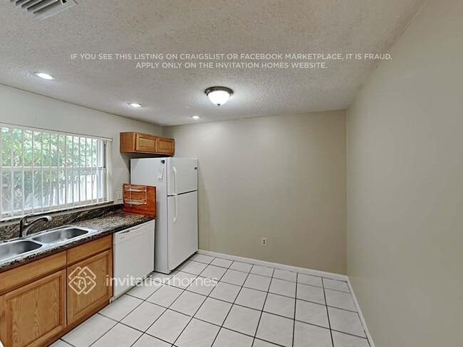 9912 NW 9th Ct, Plantation, FL 33324 - photo 6