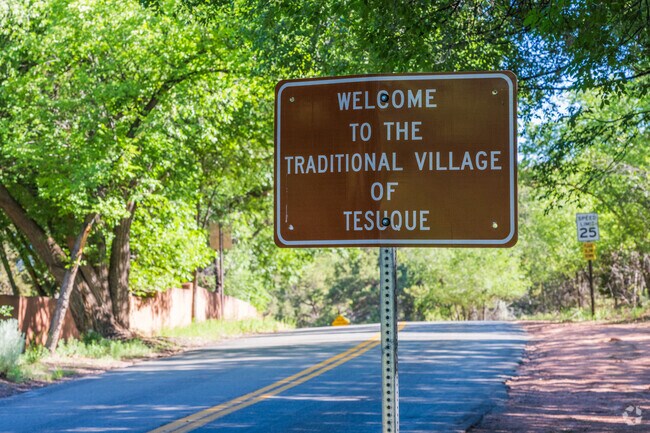 A welcome sign greets locals and visitors alike along Tesuque's quiet streets.