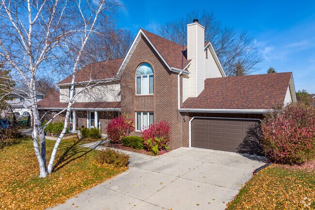 Large single family homes are available in Pewaukee home.