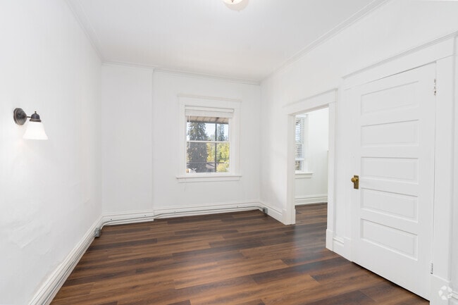 0BR, 1BA - 406SF - Living Room