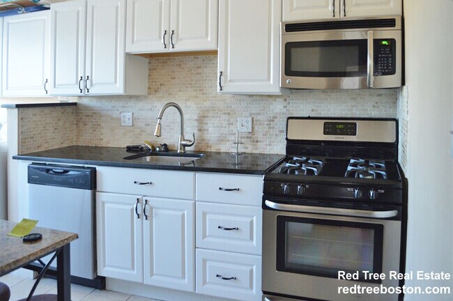 2003 Commonwealth Ave, Brighton, MA 02135 - photo 3