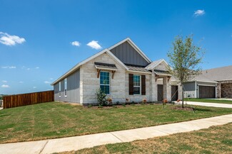 348 Fallbrook Dr, Aledo, TX 76008