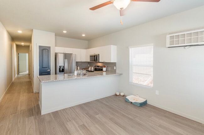 Cottages on the Boulevard, Pueblo, CO 81008 - photo 3