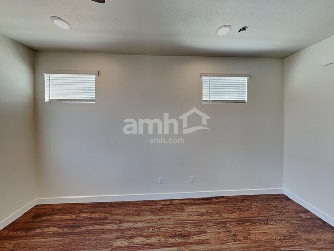 1312 W Mahogany St, Saratoga Springs, UT 84043 - photo 4