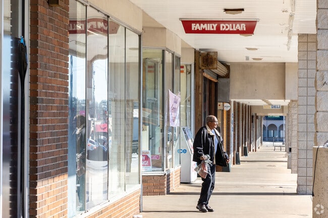 Candler Road in Candler-McAfee is home to a variety of stores such as the Family Dollar.