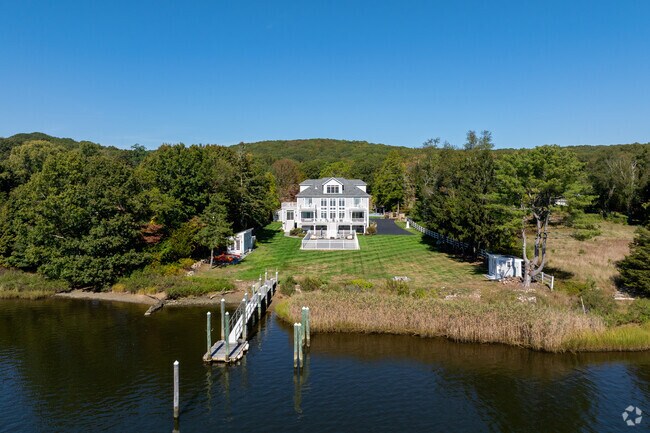 Large waterfront properties in Montville boast beautiful riverside views.