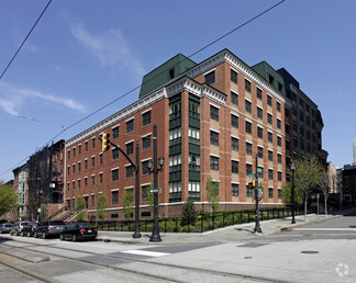 39 Greene St, Jersey City, NJ 07302