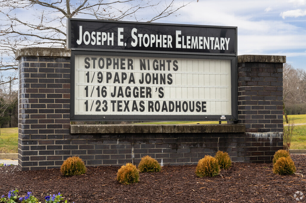 Stopher Elementary School is an above average, public school located in LOUISVILLE, KY.