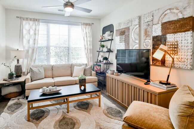 Park 35 on Clairmont, Birmingham, AL 35222 - photo 6