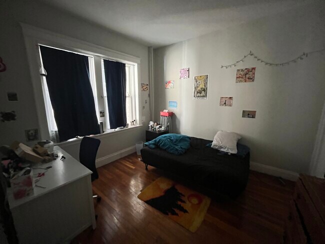 1213 Commonwealth Ave unit 3, Boston, MA 02134 - photo 4
