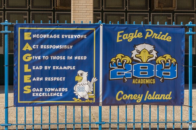 PS 288 Shirley Tanyhill is ranked #1634 in New York Elementary Schools.