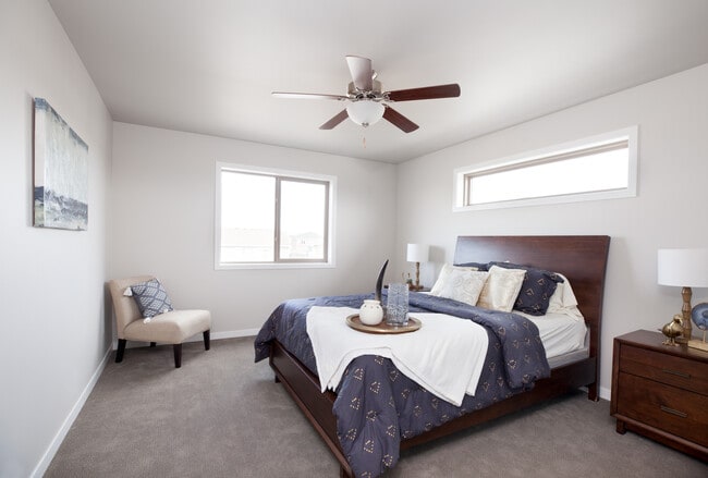 6285 - Master Bedroom.jpg