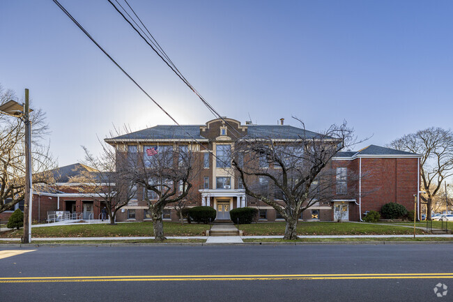 Clifton PS 9 5