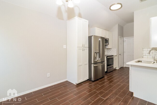 7104 Stewart Ln, Benbrook, TX 76126 - photo 5