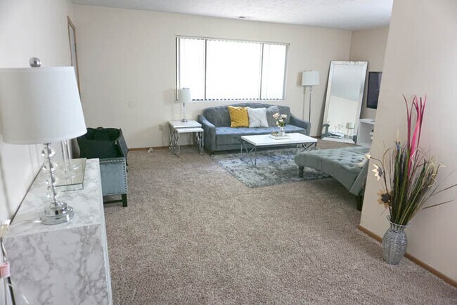Keystone Park Apartments - Benson, Omaha, NE 68134 - photo 6