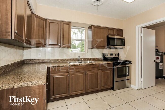 351 SW 31st Ave, Fort Lauderdale, FL 33312 - photo 6