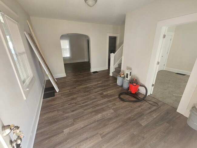 915 E Albert St, Lima, OH 45804 - photo 4