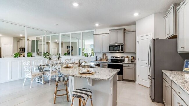 18036 Cropside Trail, Bradenton, FL 34211 - photo 4