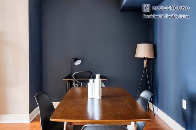 425 L St NW unit FL10-ID1, Washington, DC 20001 - photo 5