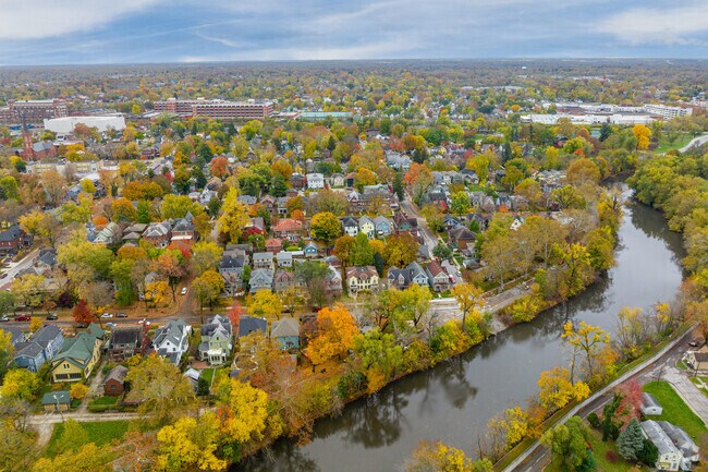 The St. Mary's River runs along the western edge of Fort Wayne's West Central neighborhood.
