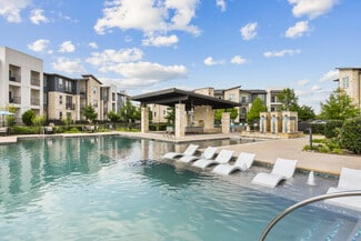 14233 The Lakes Blvd, Pflugerville, TX 78660