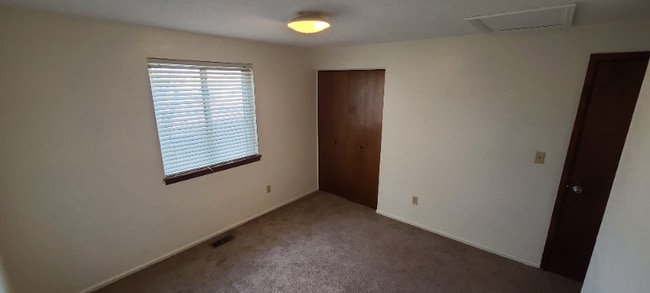 3621 S Andes Way, Aurora, CO 80013 - photo 2