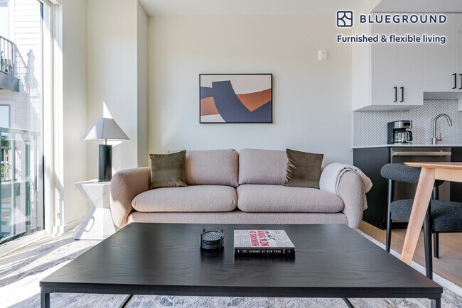 60 I St SW unit FL5-ID1193, Washington, DC 20024 - photo 2