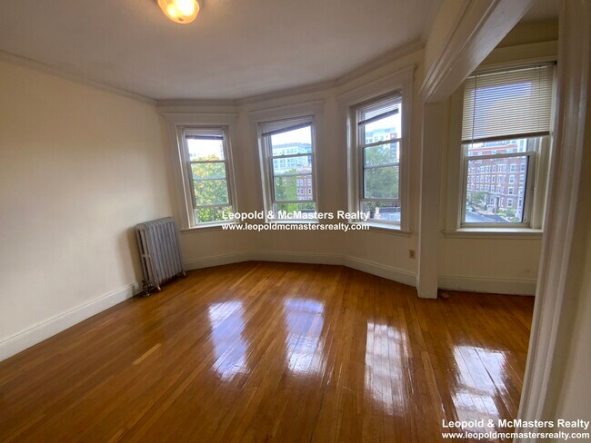 67 Park Dr unit E, Boston, MA 02215 - photo 7
