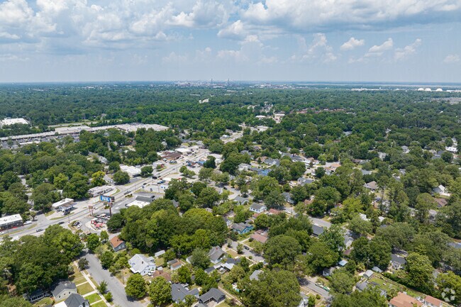 Victory Heights is only a few miles from historic Downtown Savannah.