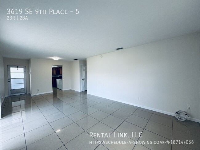 3619 SE 9th Place unit 5, Cape Coral, FL 33904 - photo 4