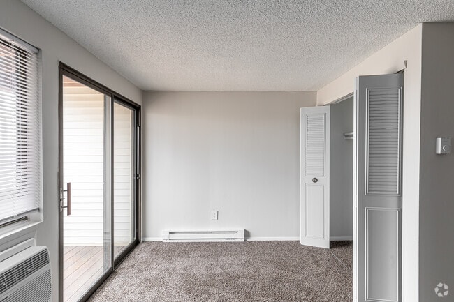 Studio (550sqft) - Living Area