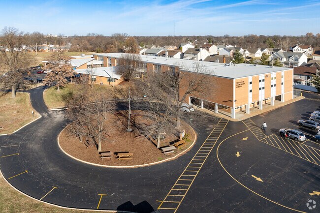 Trautwein Elementary school follow a curriculum that includes core subjects such as mathematics.