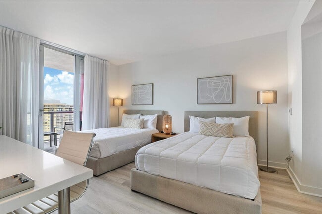 2602 E Hallandale Beach Blvd unit ID1227524P, Hallandale Beach, FL 33009 - photo 6