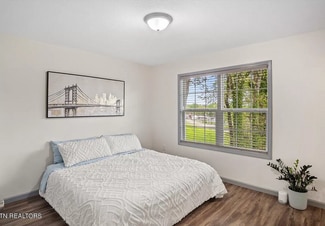 1928 Vermont Ave, Knoxville, TN 37921