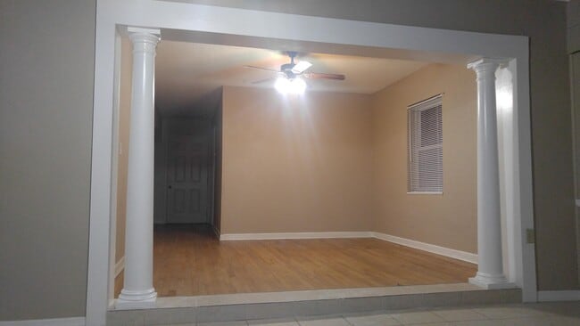 455 39th Ave N unit 5, Saint Petersburg, FL 33703 - photo 3