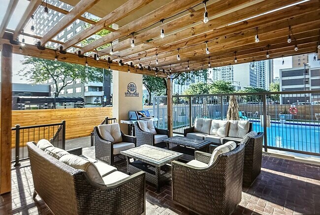 6166 N Sheridan Rd unit 20G, Chicago, IL 60660 - photo 7