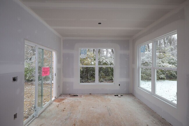 277 Olympic Loop, Commercial Point, OH 43116 - photo 5