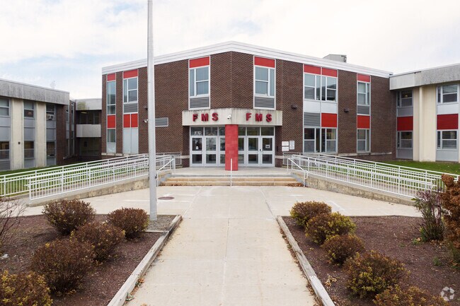Farnsworth Middle School is the place for 6-8 in Guilderland.