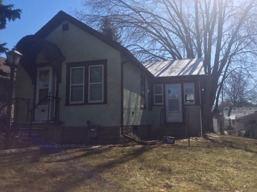 1164 Cook Ave E, Saint Paul, MN 55106 - photo 1