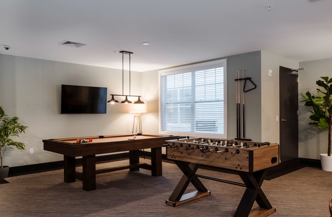 Meridia Transit Plaza, Dover, NJ 07801 - photo 6