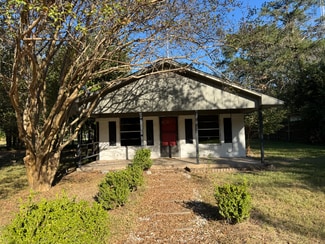 10021 Northview Dr, Wills Point, TX 75169